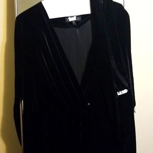 Longsleeve...long velvet dress
